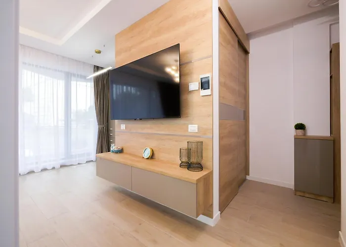 Blue Luxury On Mamaia